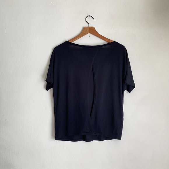 black kitty cat open back shirt - Picture 3 of 4